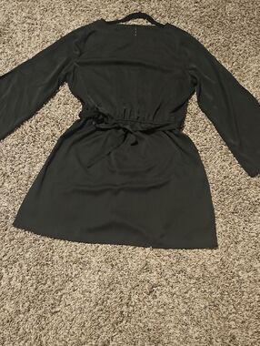 Black Long-Sleeve Tie-Waist Dress